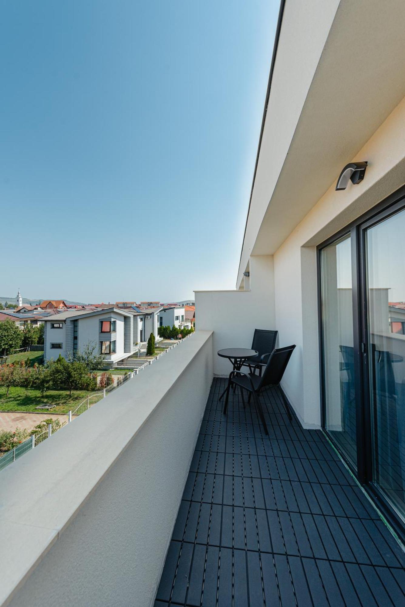 Awa Residence Floreşti Kültér fotó